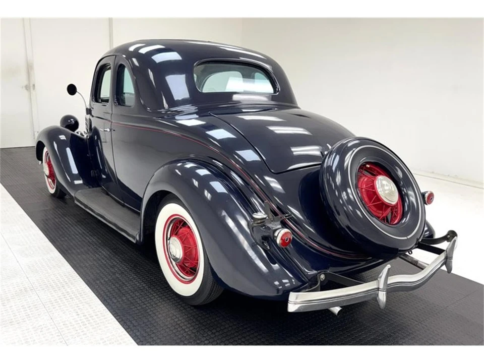 1935 Ford Model 48 & 68 - Image 3 of 31