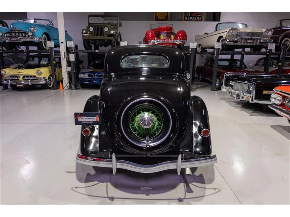 1935 Ford Model 48 & 68 - Image 18 of 31