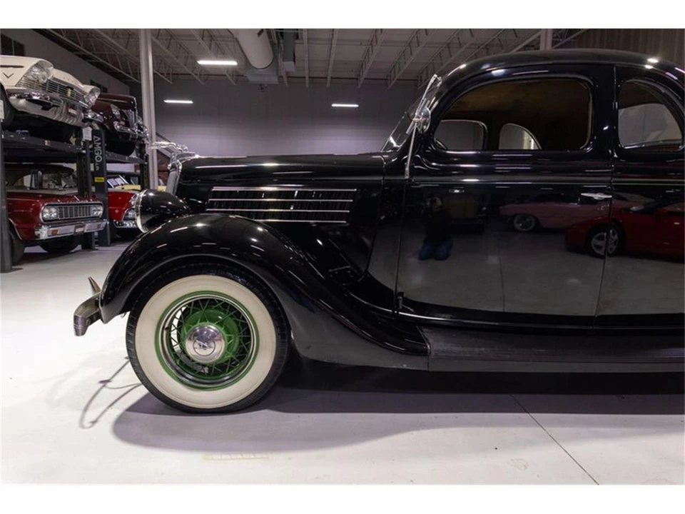 1935 Ford Model 48 & 68 - Image 21 of 31