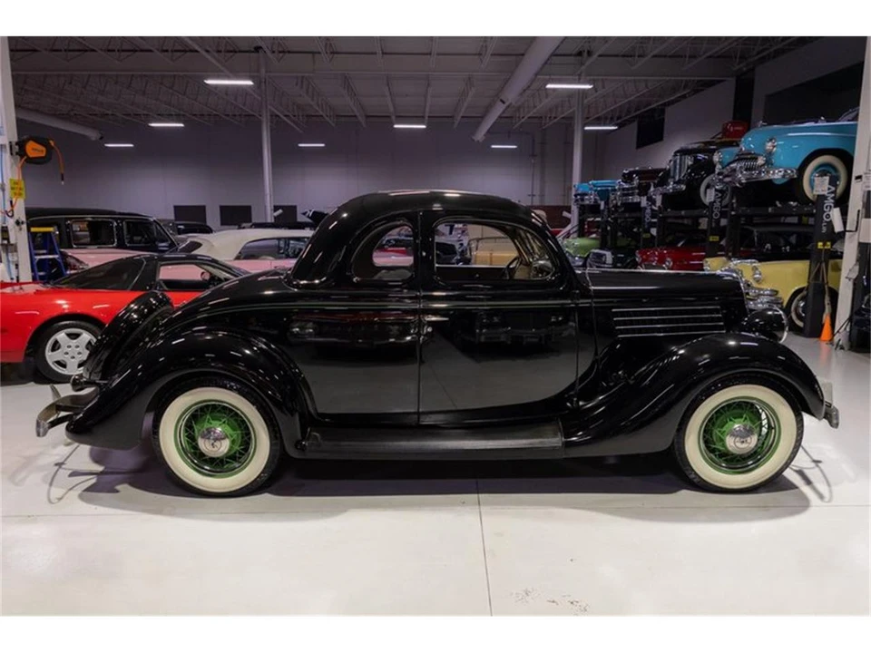 1935 Ford Model 48 & 68 - Image 16 of 31