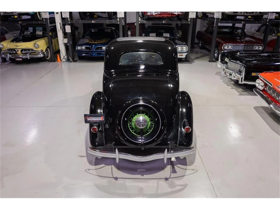 1935 Ford Model 48 & 68 - Image 10 of 31