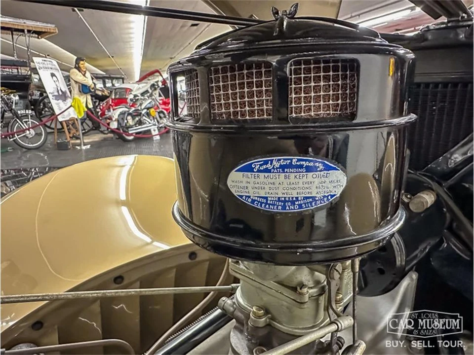 1935 Ford Model 48 & 68 - Image 19 of 31