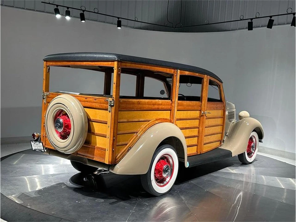 1935 Ford Model 48 & 68 - Image 6 of 31