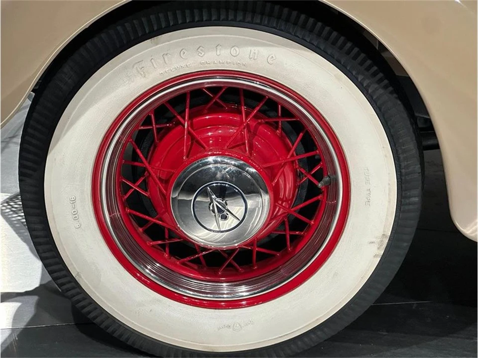 1935 Ford Model 48 & 68 - Image 11 of 31