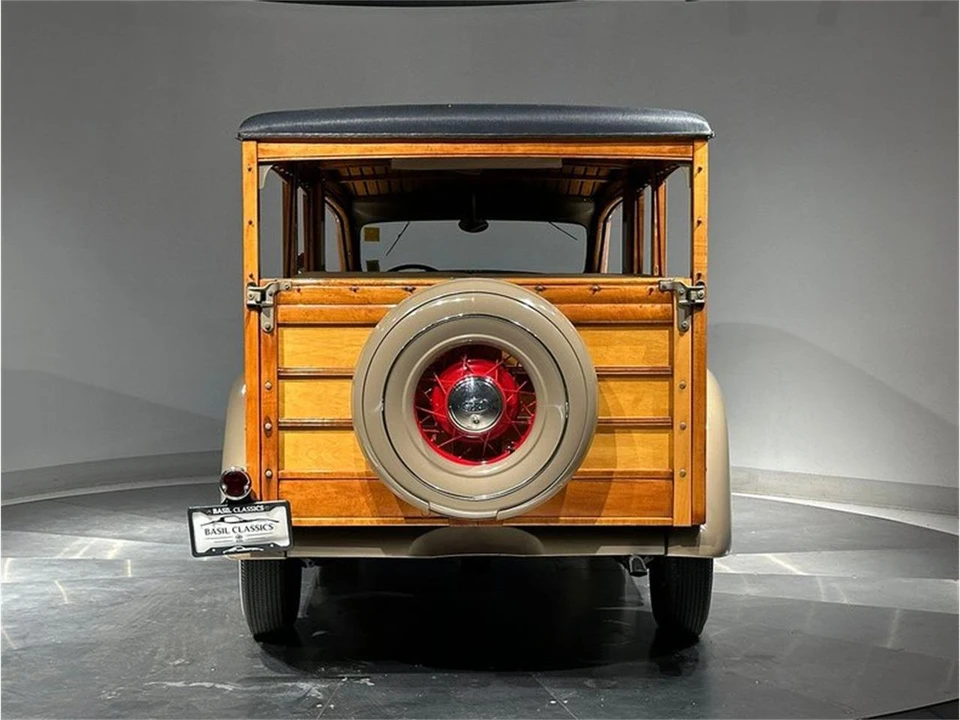 1935 Ford Model 48 & 68 - Image 7 of 31