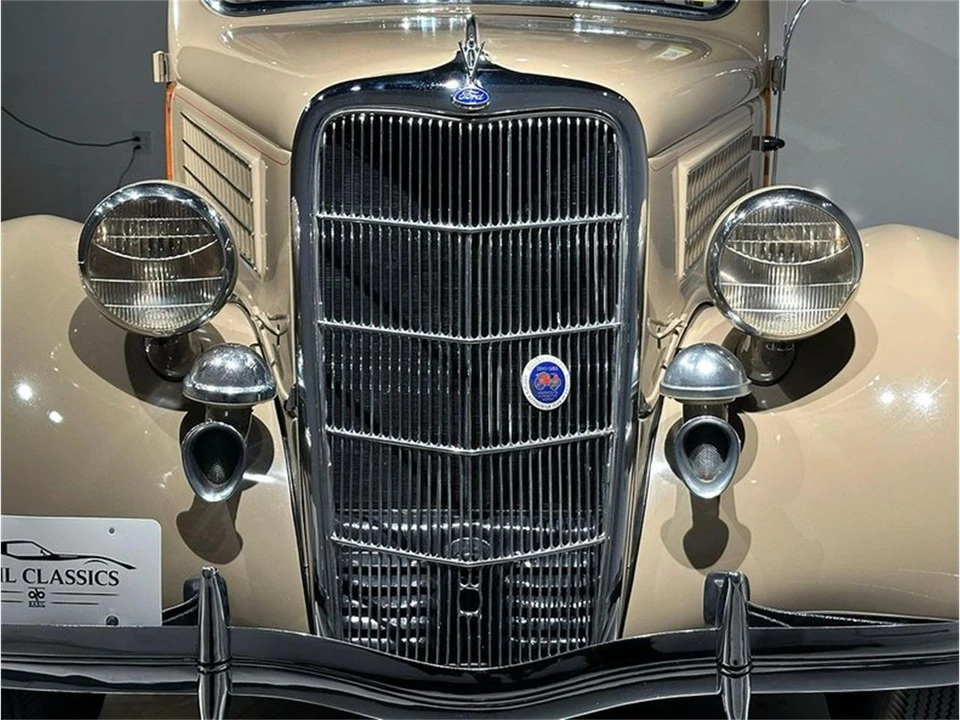 1935 Ford Model 48 & 68 - Image 28 of 31