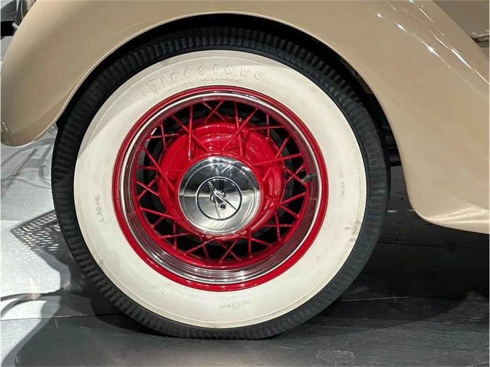 1935 Ford Model 48 & 68 - Image 10 of 31