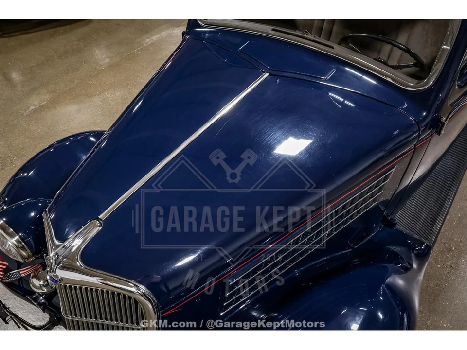 1935 Ford Model 48 & 68 - Image 26 of 31