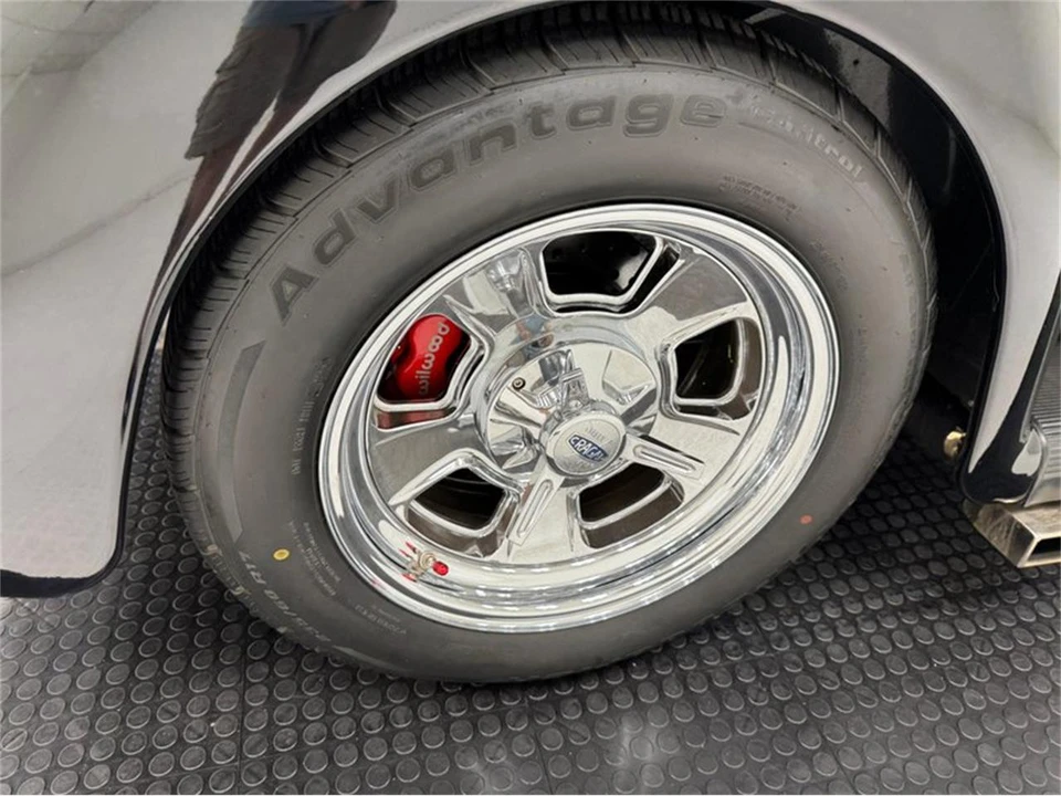 1935 Ford Model 48 & 68 - Image 21 of 31