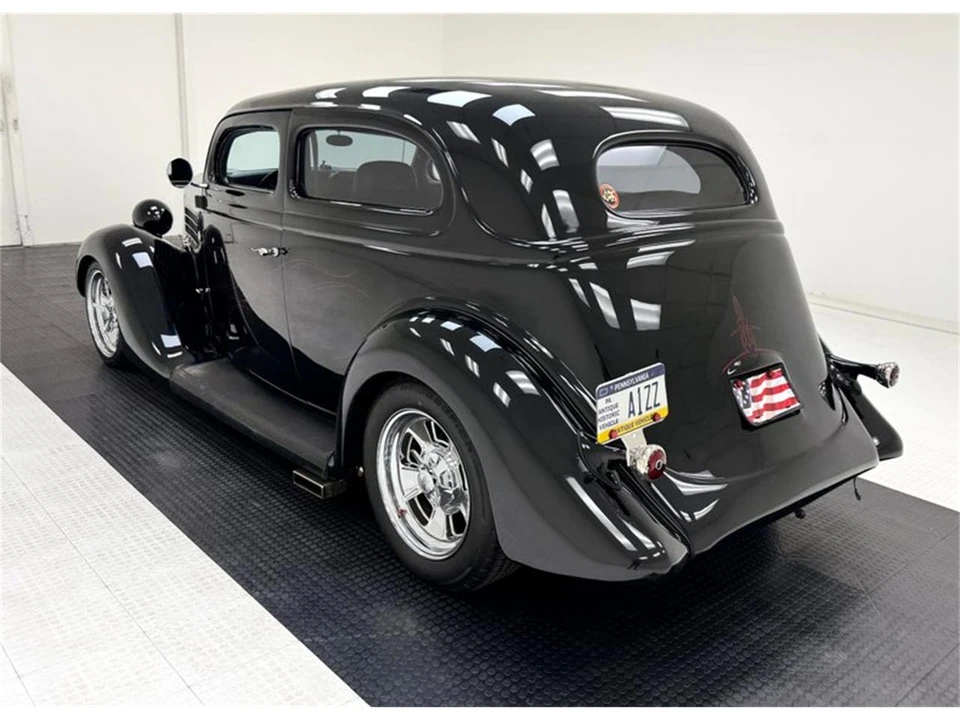 1935 Ford Model 48 & 68 - Image 3 of 31