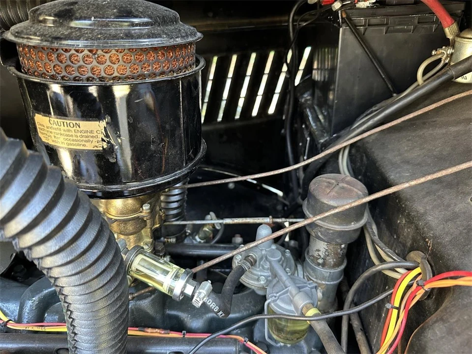 1935 Ford Model 48 & 68 - Image 18 of 31