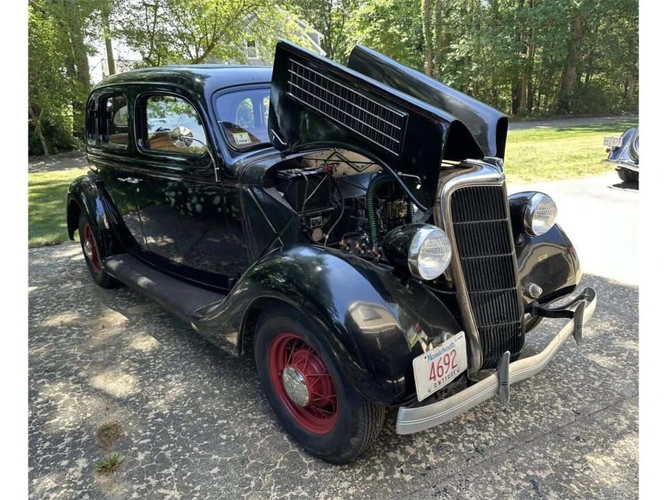 1935 Ford Model 48 & 68 - Image 11 of 31