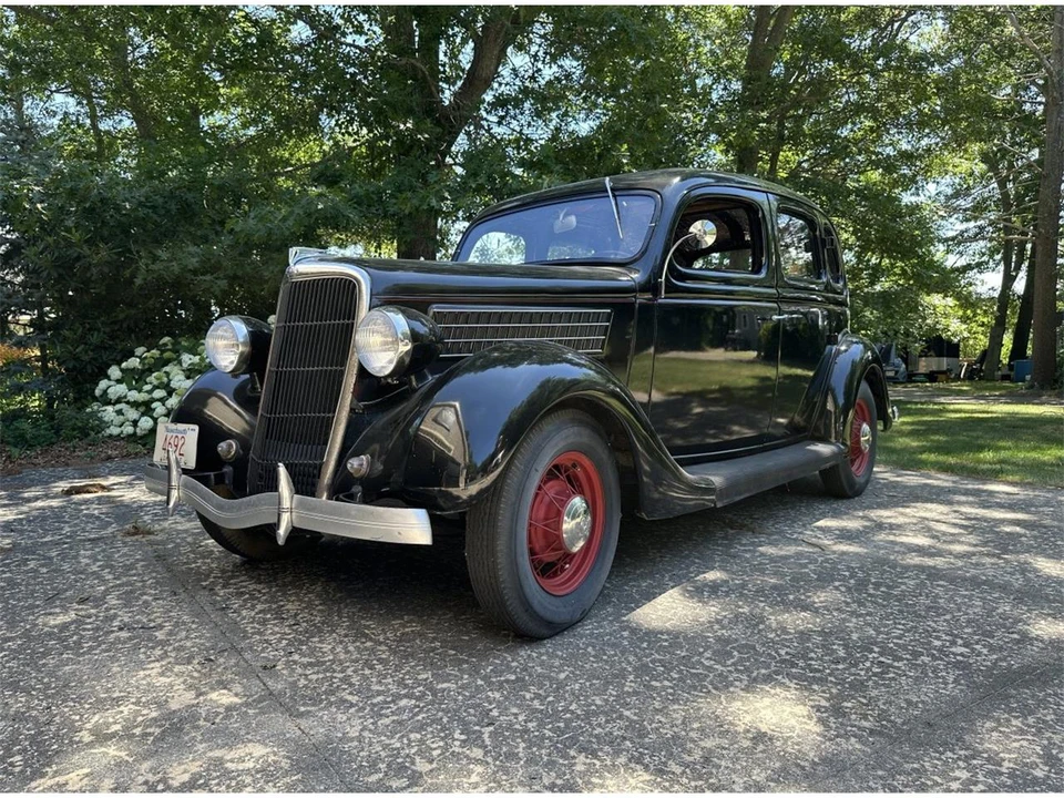 1935 Ford Model 48 & 68 - Image 3 of 31