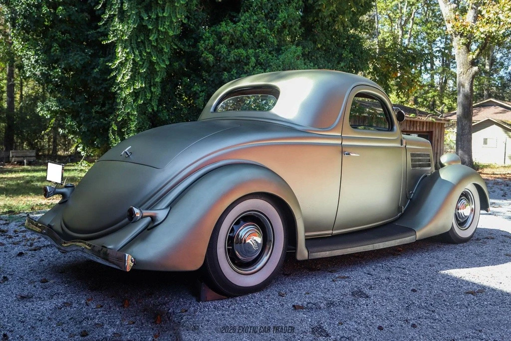 1935 Ford Model 48 & 68 - Image 8 of 12