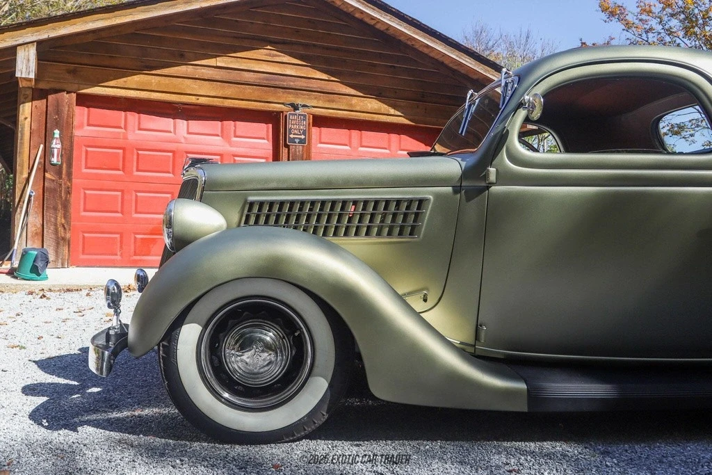 1935 Ford Model 48 & 68 - Image 4 of 12