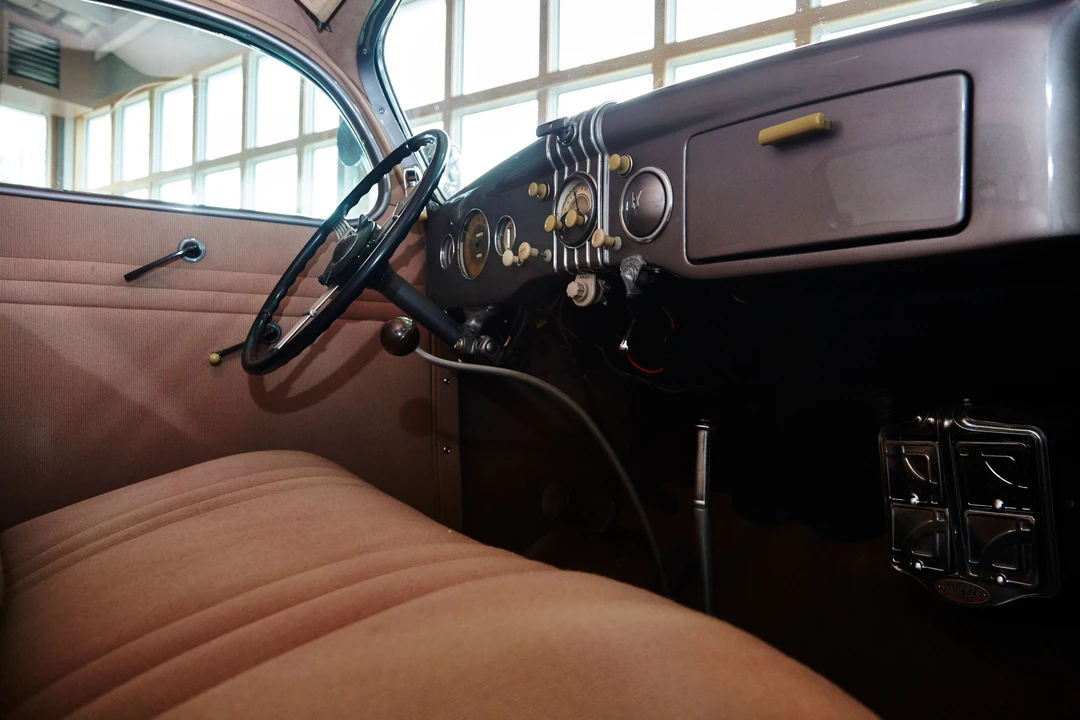 1935 Ford Model 48 & 68 - Image 19 of 31