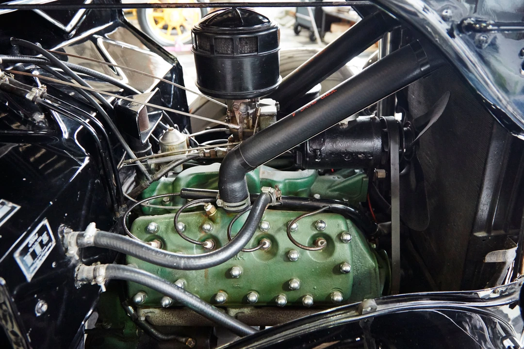 1935 Ford Model 48 & 68 - Image 28 of 31
