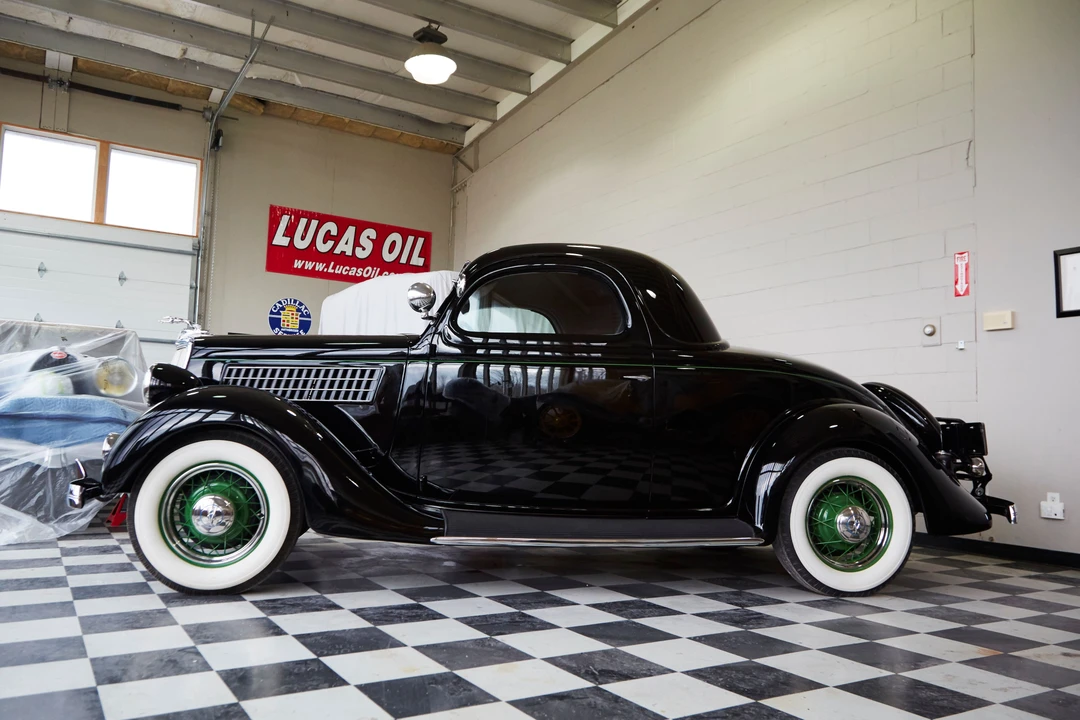 1935 Ford Model 48 & 68 - Image 21 of 31