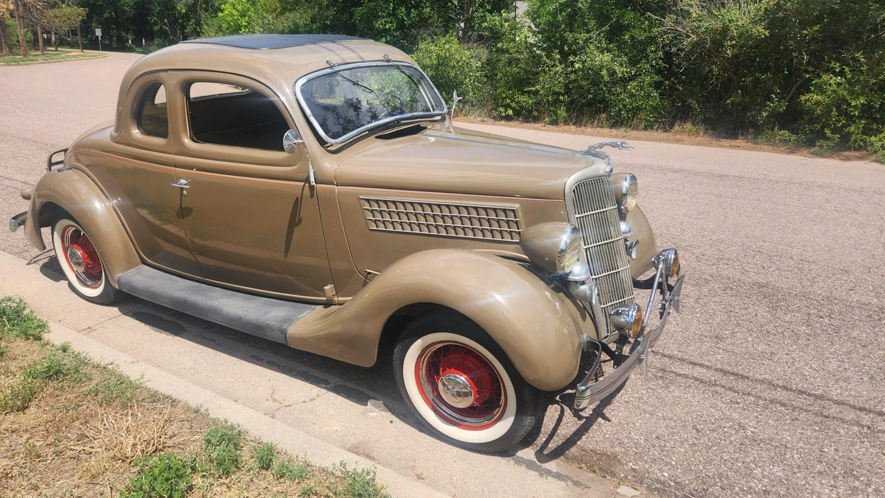 1935 Ford Model 48 & 68 - Image 14 of 31