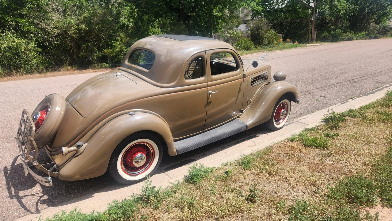 1935 Ford Model 48 & 68 - Image 12 of 31