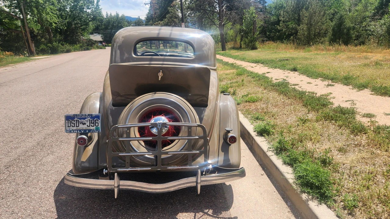 1935 Ford Model 48 & 68 - Image 10 of 31