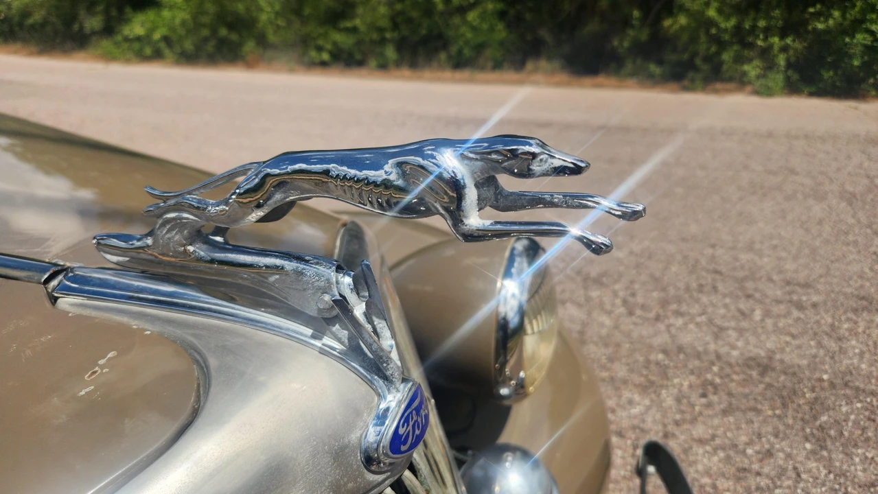 1935 Ford Model 48 & 68 - Image 22 of 31