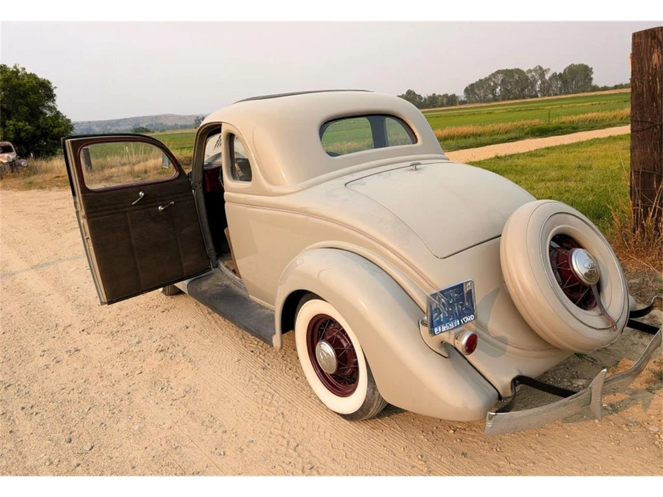 1935 Ford Model 48 & 68 - Image 6 of 23