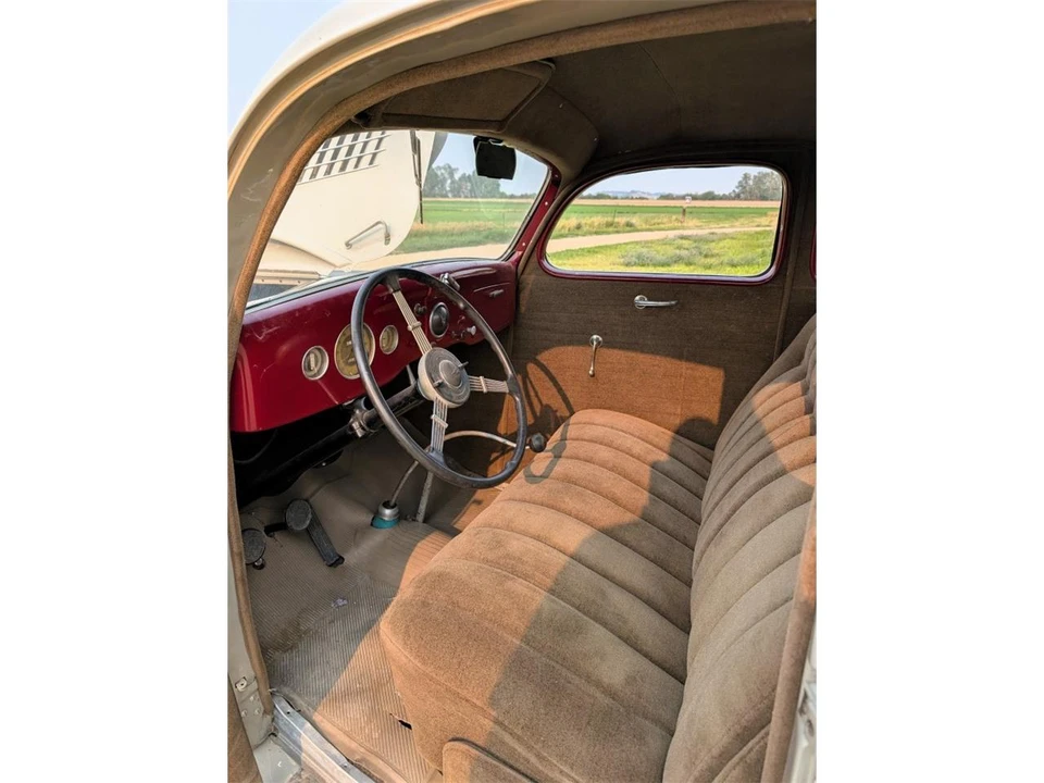 1935 Ford Model 48 & 68 - Image 8 of 23