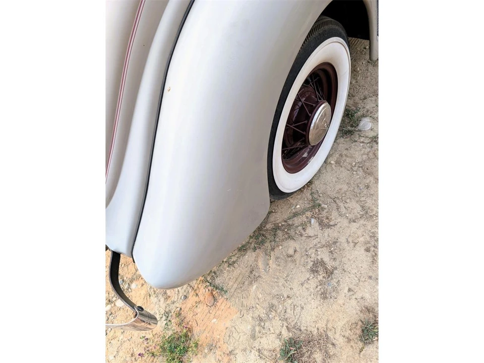 1935 Ford Model 48 & 68 - Image 21 of 23