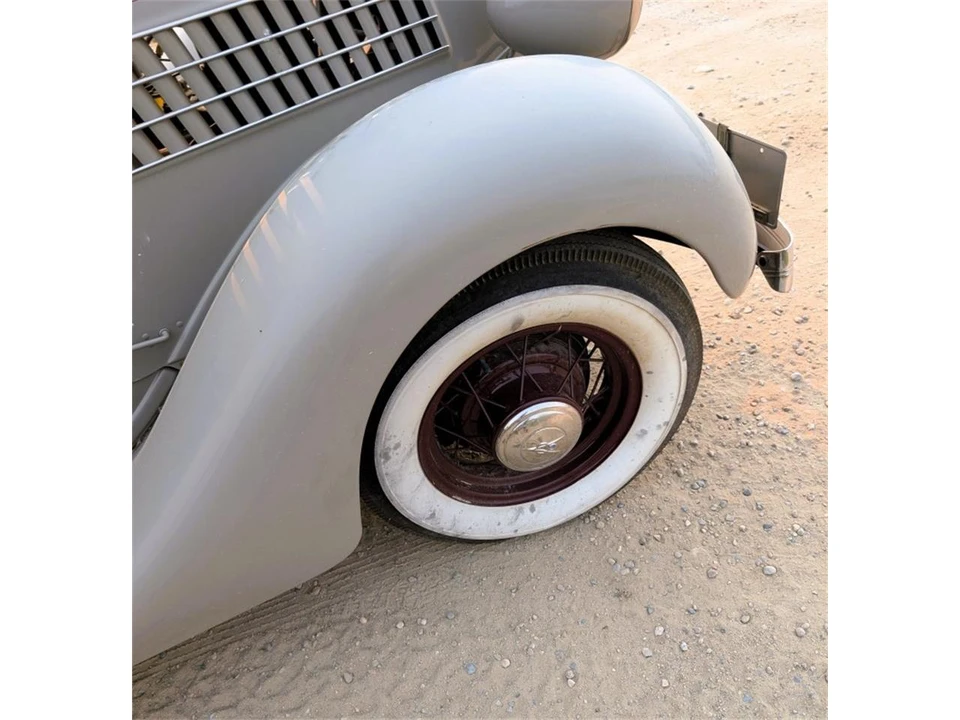 1935 Ford Model 48 & 68 - Image 22 of 23