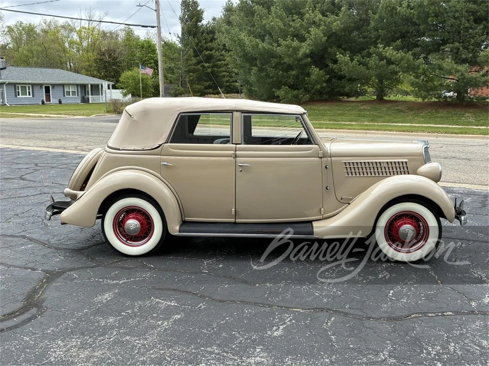 1935 Ford Model 48 & 68 - Image 2 of 5