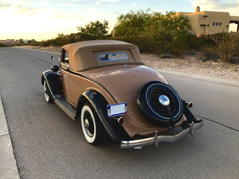 1935 Ford Model 48 & 68 - Image 11 of 31