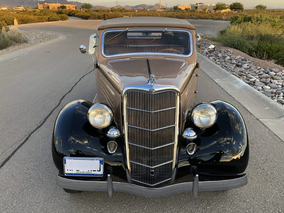 1935 Ford Model 48 & 68 - Image 4 of 31