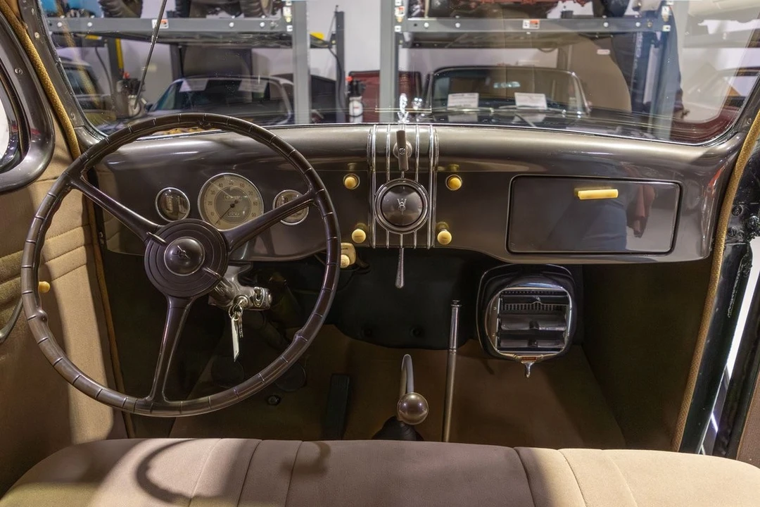 1935 Ford Model 48 & 68 - Image 3 of 31