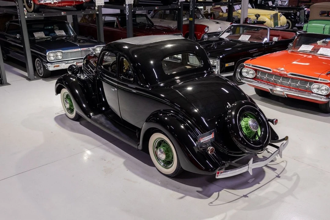 1935 Ford Model 48 & 68 - Image 13 of 31