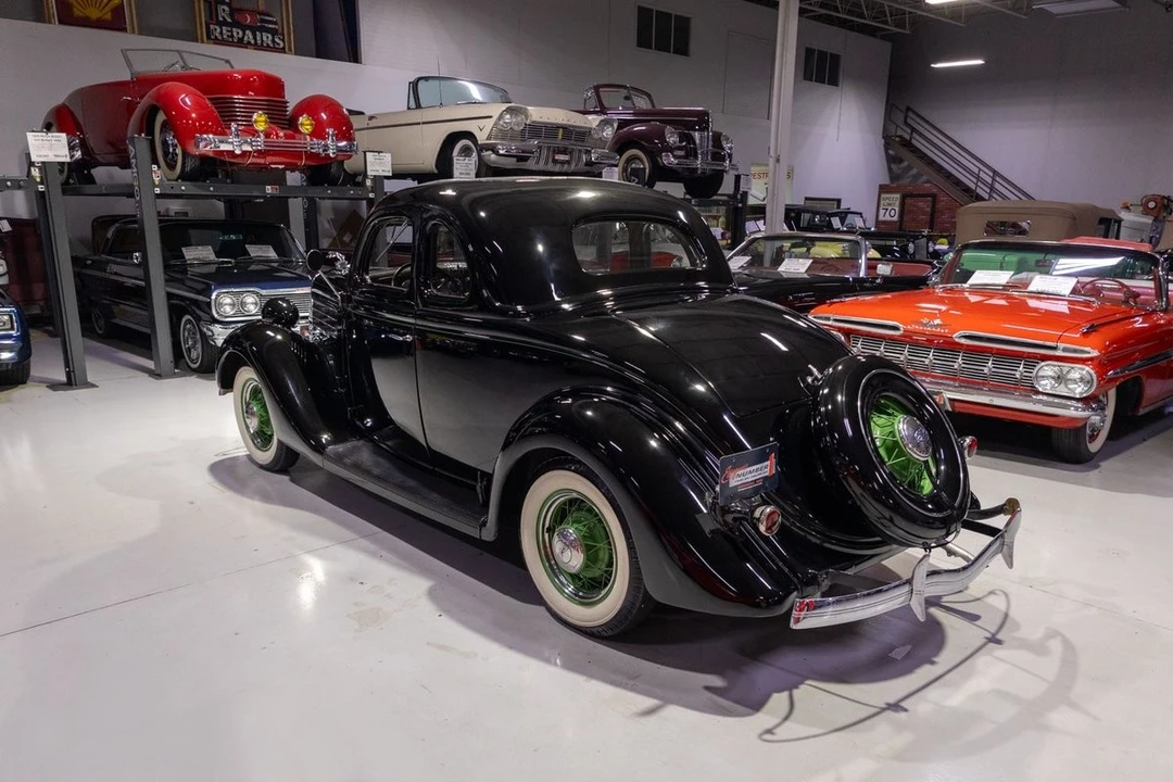 1935 Ford Model 48 & 68 - Image 21 of 31