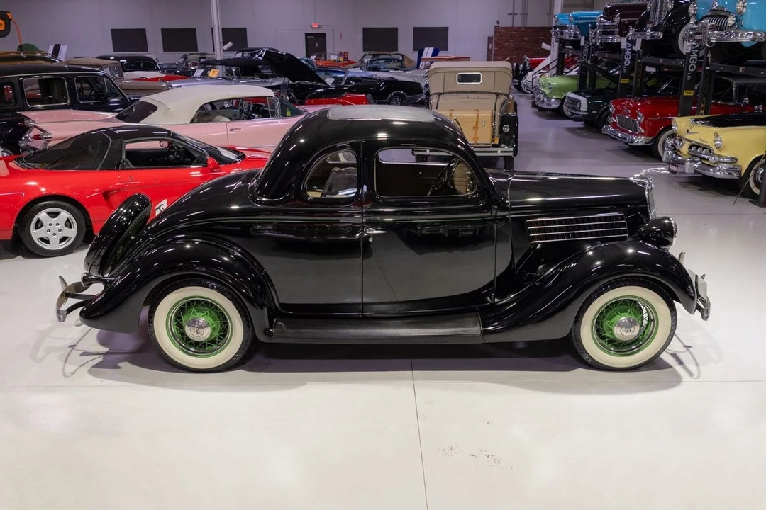 1935 Ford Model 48 & 68 - Image 10 of 31