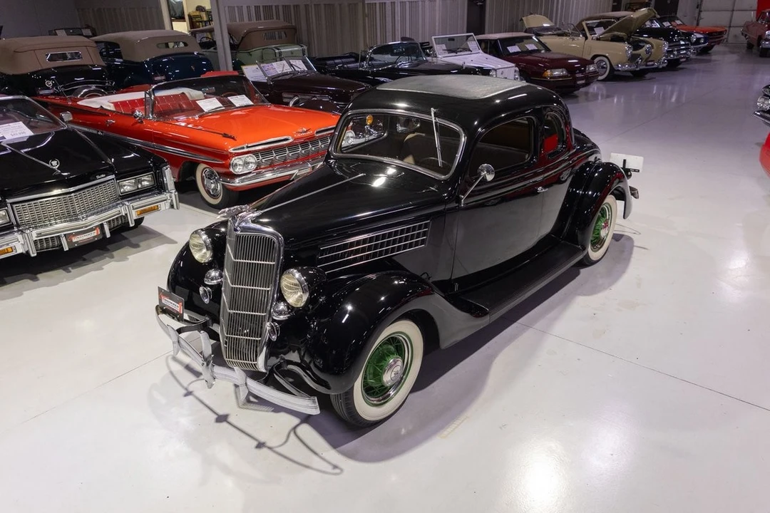 1935 Ford Model 48 & 68 - Image 7 of 31