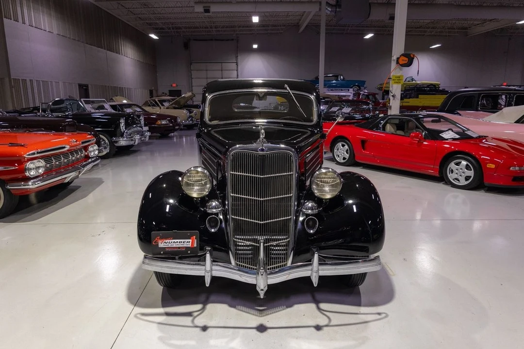 1935 Ford Model 48 & 68 - Image 16 of 31