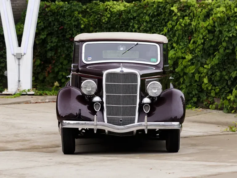 1935 Ford Model 48 & 68 - Image 8 of 31