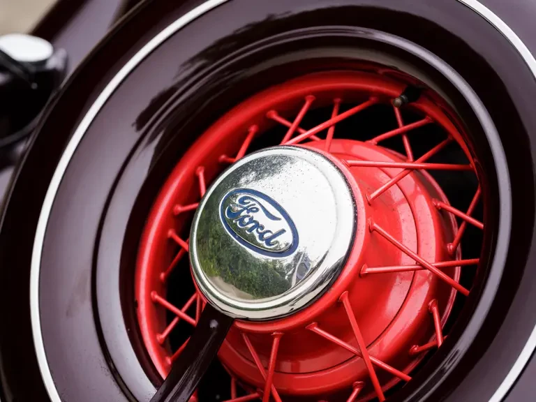 1935 Ford Model 48 & 68 - Image 29 of 31