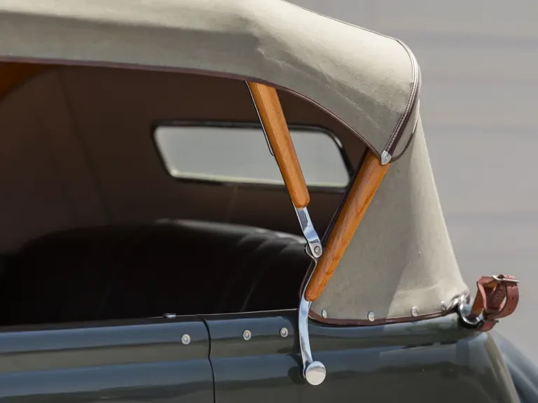 1935 Ford Model 48 & 68 - Image 25 of 31