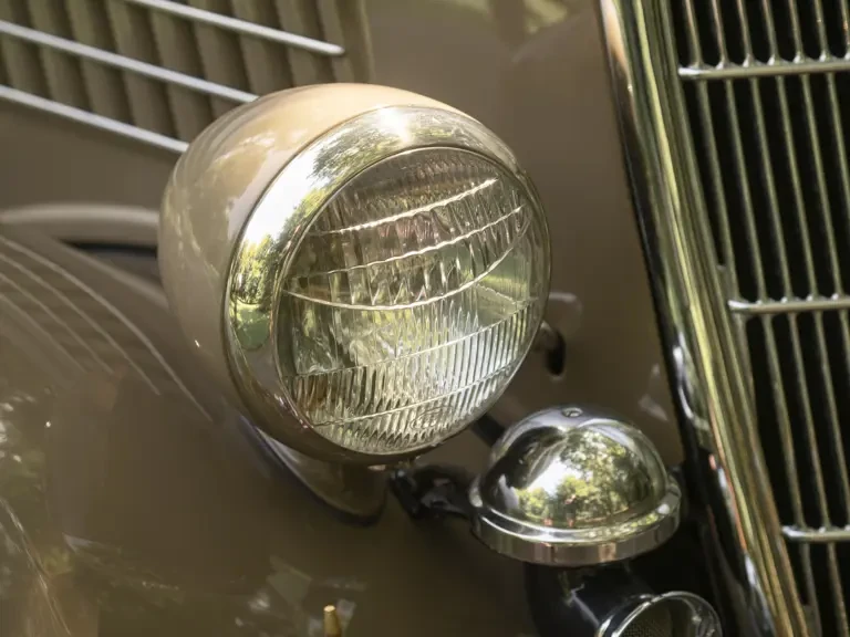 1935 Ford Model 48 & 68 - Image 22 of 29