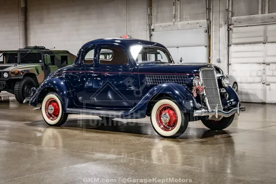 1935 Ford Model 48 Deluxe