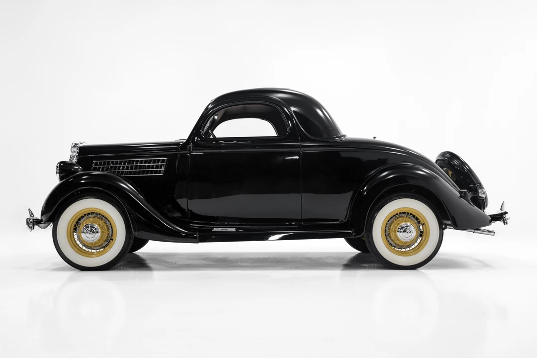 1935 Ford Model 48 & 68 - Image 18 of 31