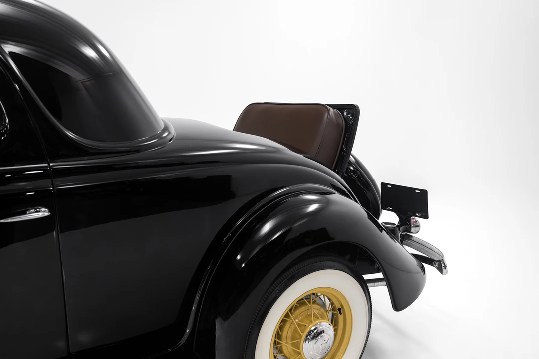 1935 Ford Model 48 & 68 - Image 25 of 31