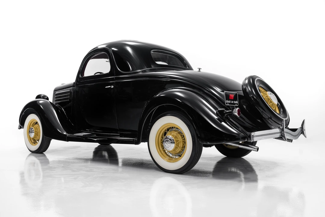 1935 Ford Model 48 & 68 - Image 17 of 31