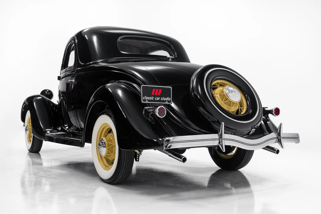 1935 Ford Model 48 & 68 - Image 15 of 31
