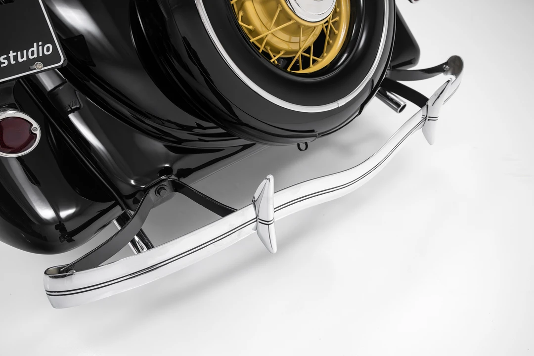 1935 Ford Model 48 & 68 - Image 21 of 31