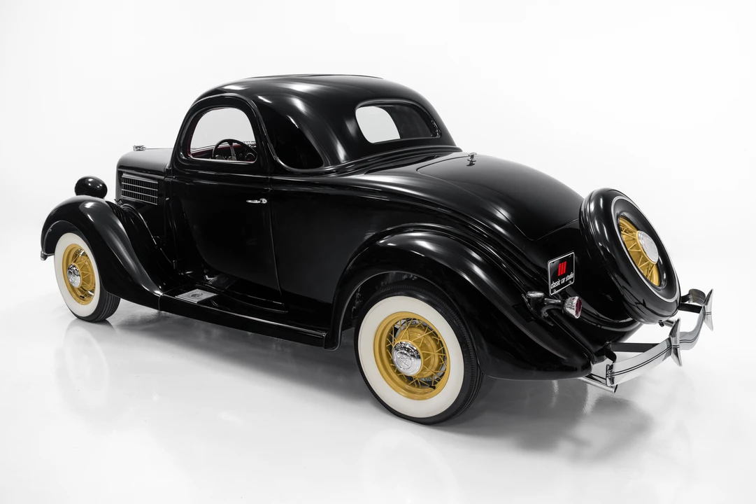 1935 Ford Model 48 & 68 - Image 16 of 31